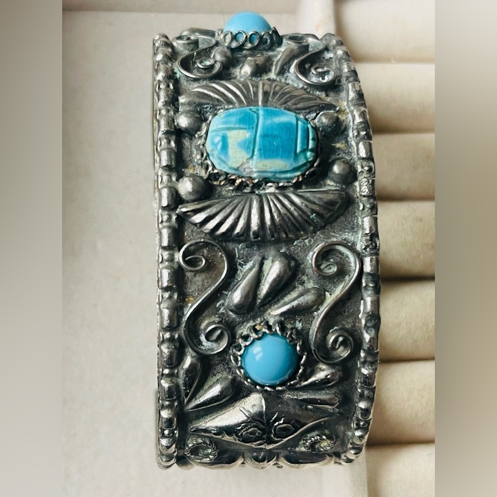 Vtg Egyptian Revival  Silver Turquoise Scarab Cuff Bracelet  7.25”